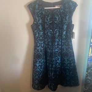 Danny & Nicole Teal Black Velvet dress size 8